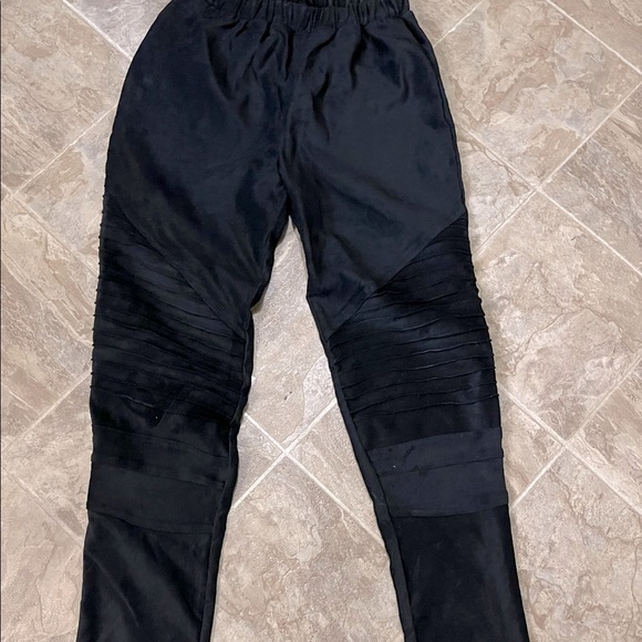 Velour/Faux Suede Moto Leggings - Picture 2 of 5